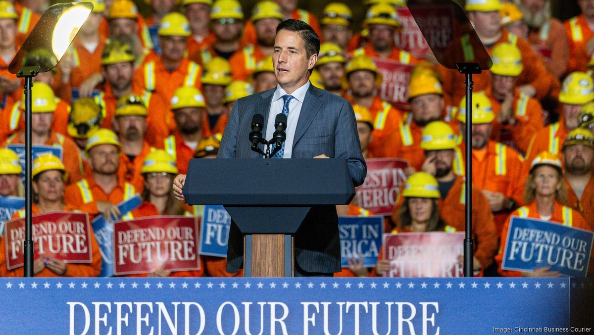 One of Ohio’s U.S. senators pushes Chinese car ban