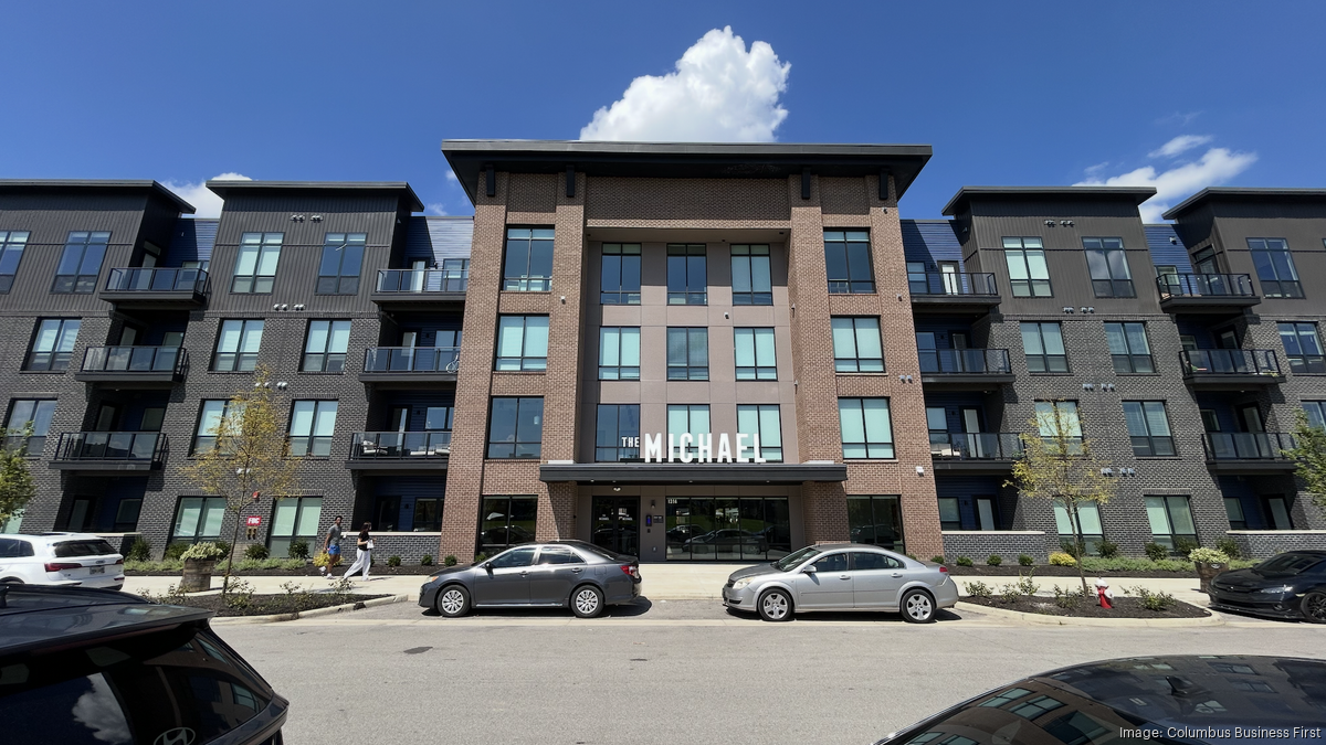 Thrive Cos. opens 282-unit apartment complex at Grandview Crossing - Columbus Business First