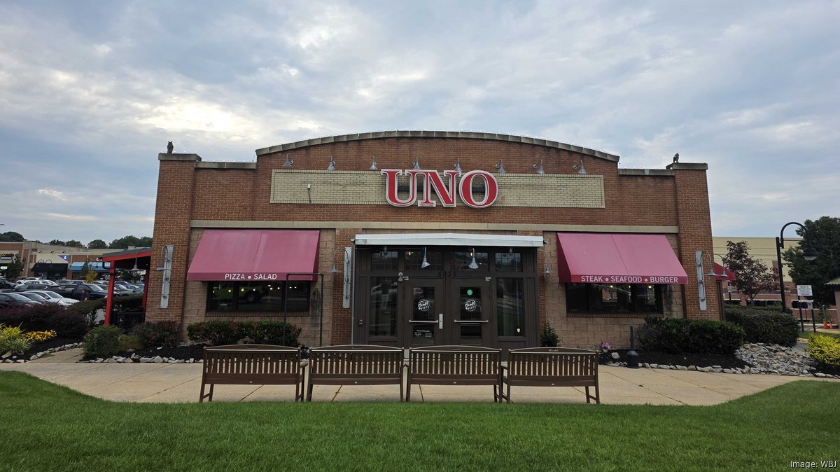 D.C.-area's last Uno Pizzeria may be demolished. That's news to the franchisee.