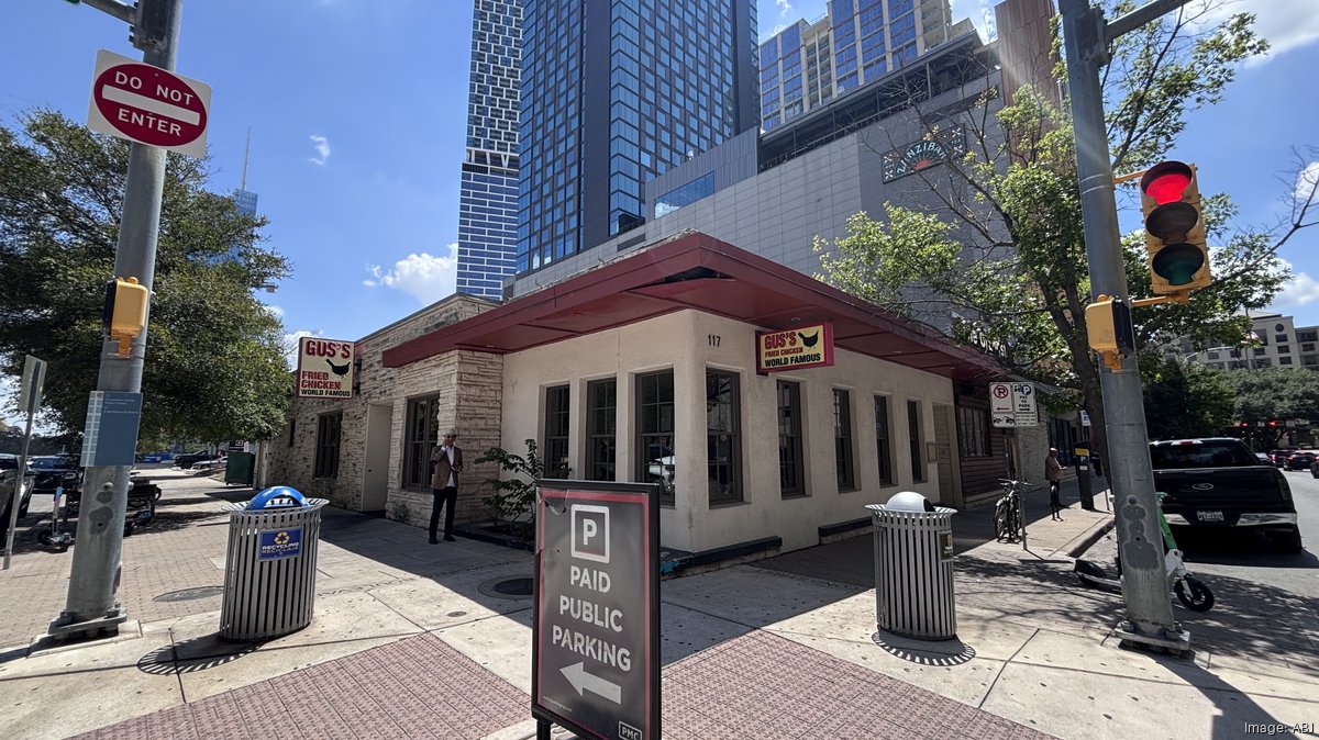 Chicken joint to replace popular downtown bar, music venue