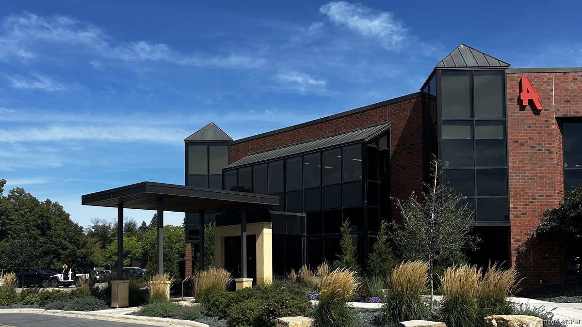Ames Construction puts 60,700-square-foot Burnsville headquarters up for sale