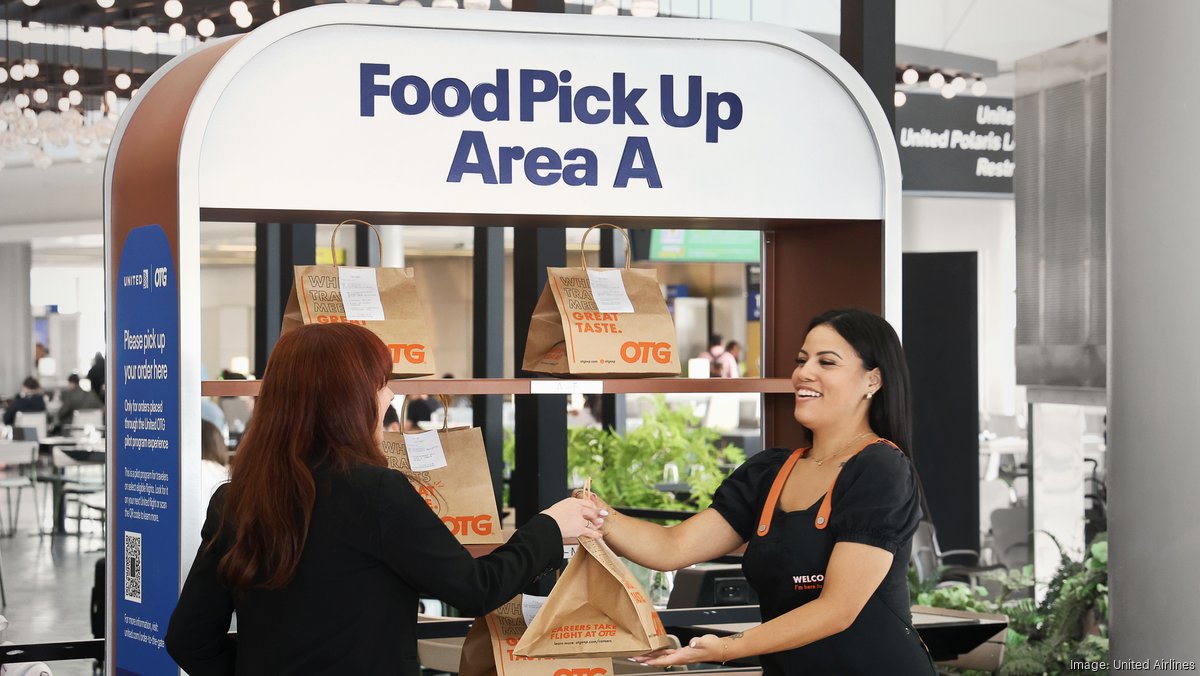 United Airlines tests food delivery service to your gate. Will it land soon at SFO? - San Francisco Business Times