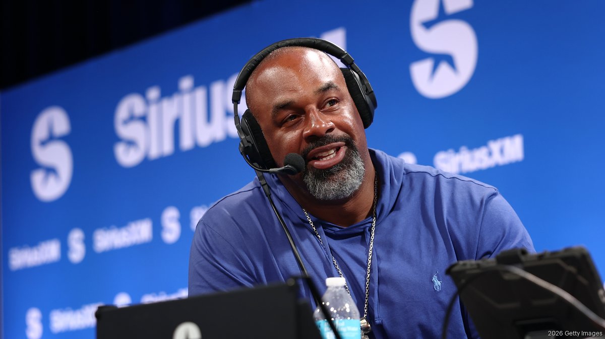 Donovan McNabb returns to Philly media scene with Eagles podcast