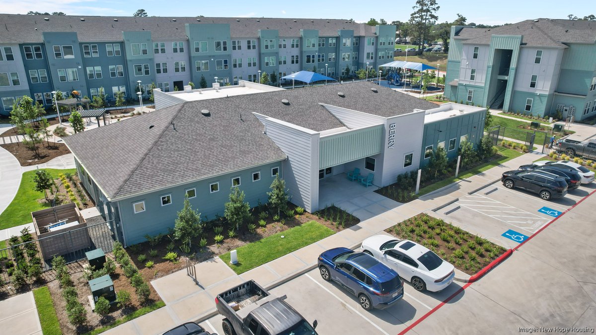 Jeff Bezos' free preschool opens 2 more Houston locations with local nonprofit partner