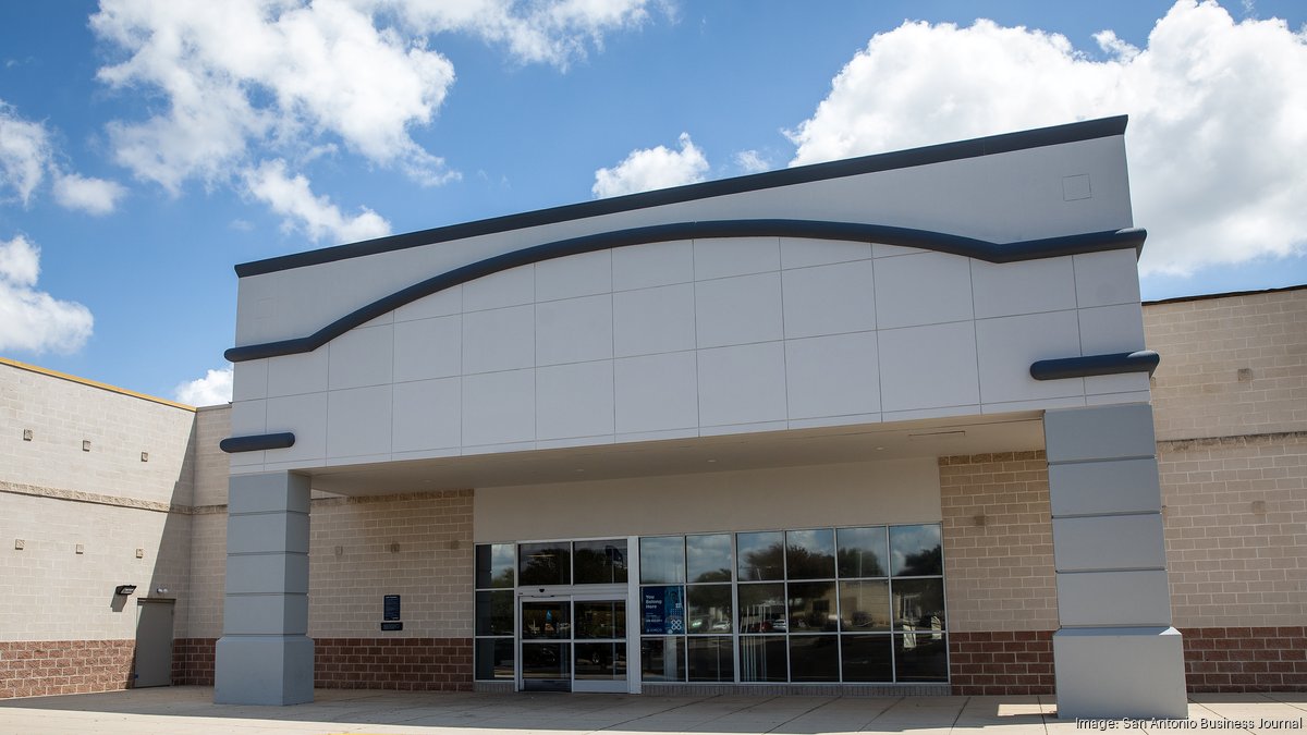 Discount retail chain sets sights on former Marshalls location in SA