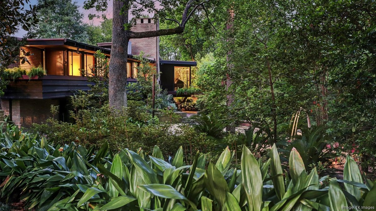 Architect Karl Kamrath's midcentury family home lands among Houston's most expensive sales