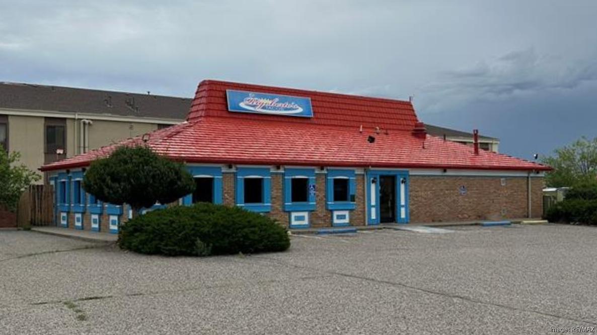 Former Pizza Hut gets new life as kitchen collective, opening planned for 2027