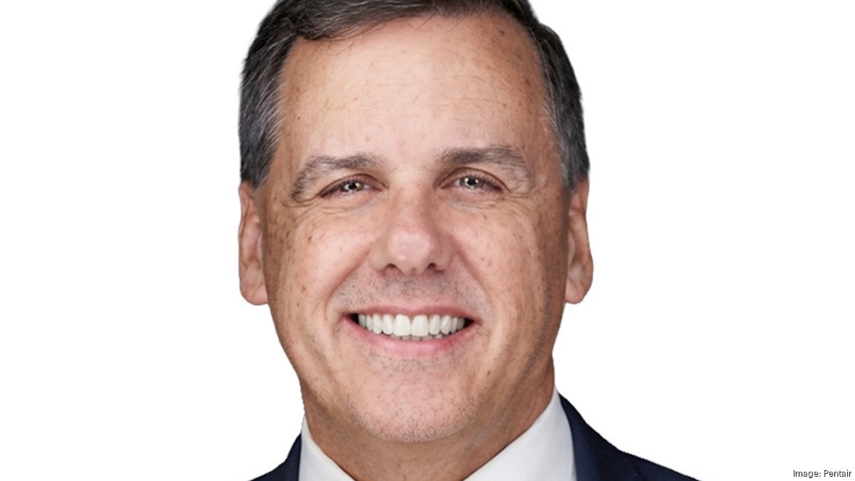 Pentair names former Fiserv finance chief Bob Hau as CFO after turbulent year
