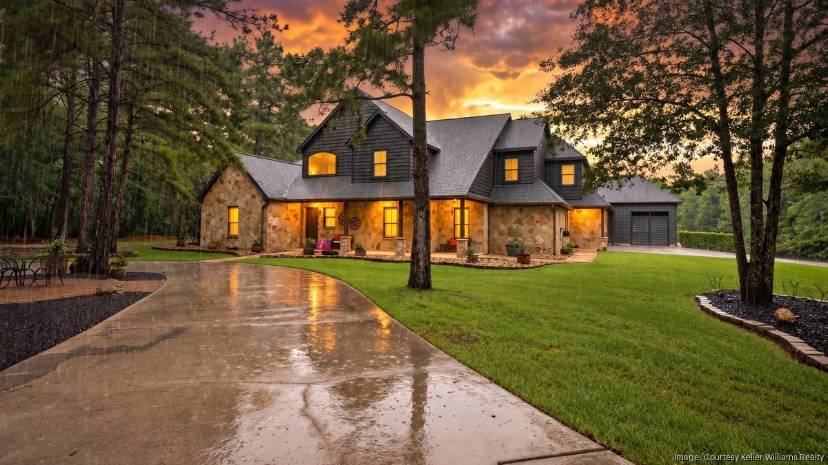 11-acre Hockley compound with equestrian facilities ranks among priciest homes sold week of Oct. 11