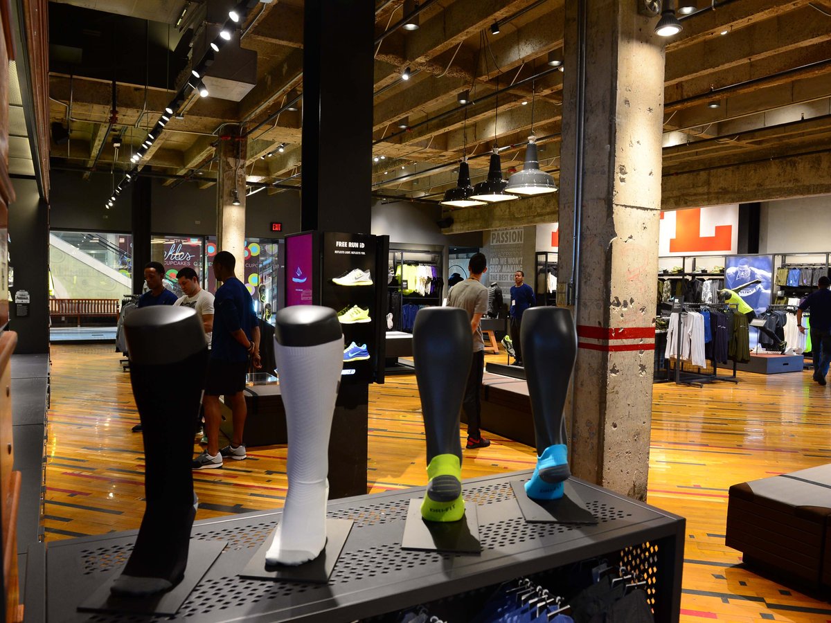 2 million Nike store opens at Lenox SLIDESHOW Atlanta Business Chronicle