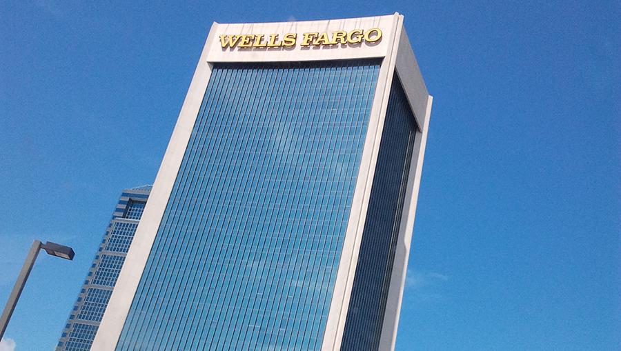 Wells Fargo Center in Downtown Jacksonville sold to New York buyer ...