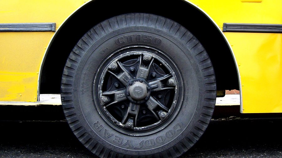 bus wheel