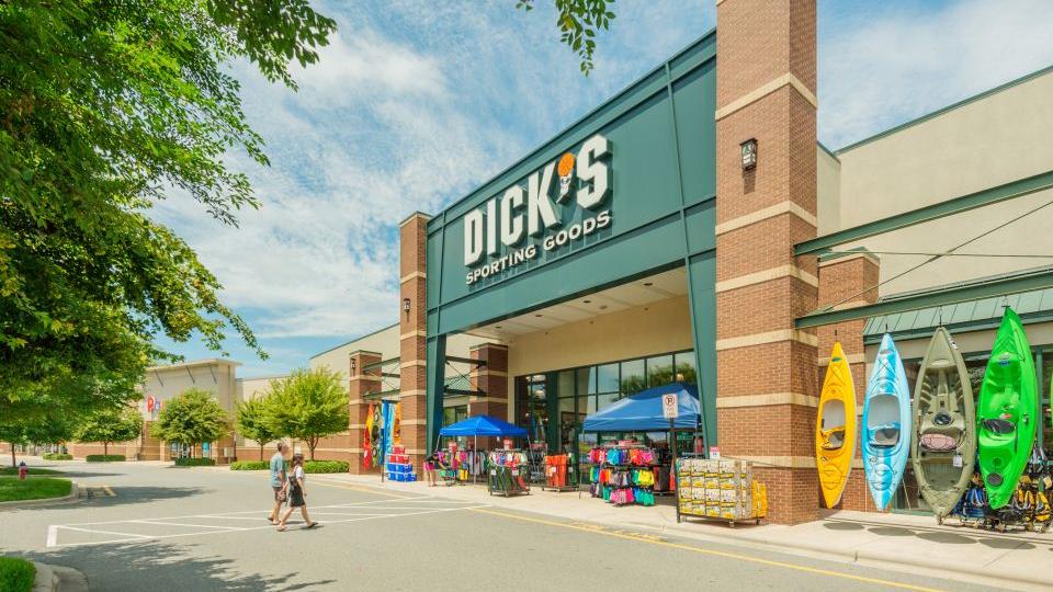 Dick's Sporting Goods open outlet store in Concord NC