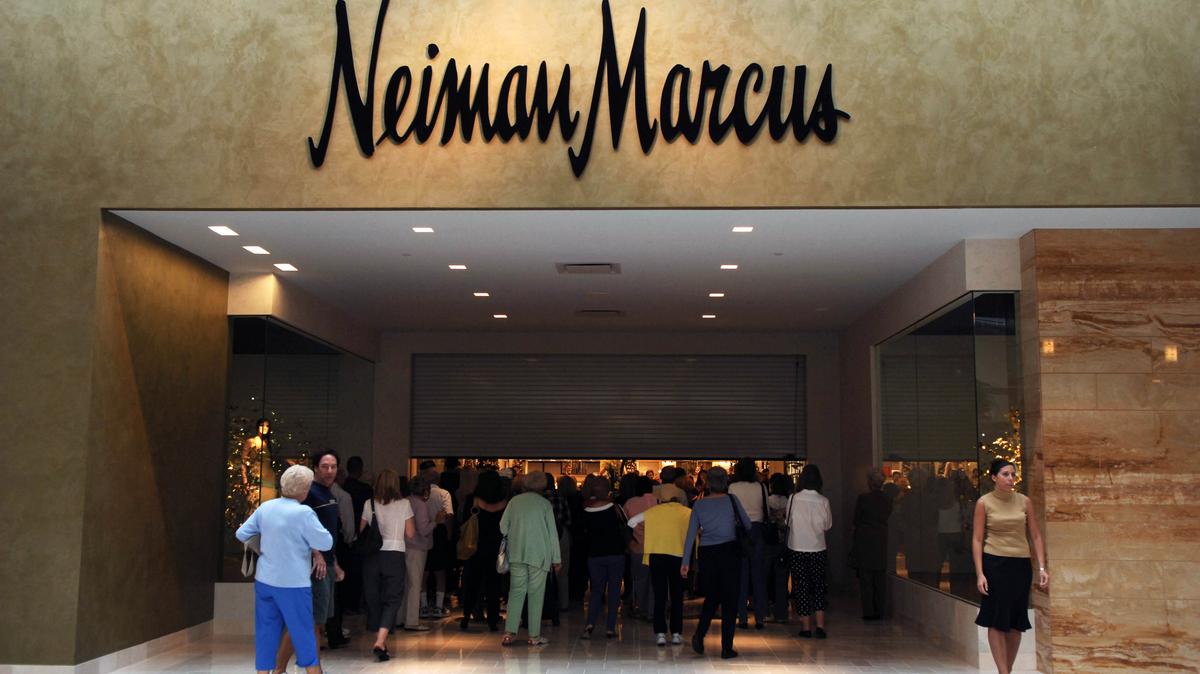 Neiman Marcus, Town Center Mall, Boca Raton, Florida / Charles