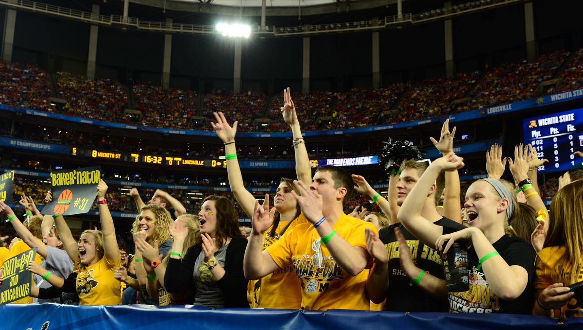 Should fans, admins be concerned with Louisville basketball attendance?