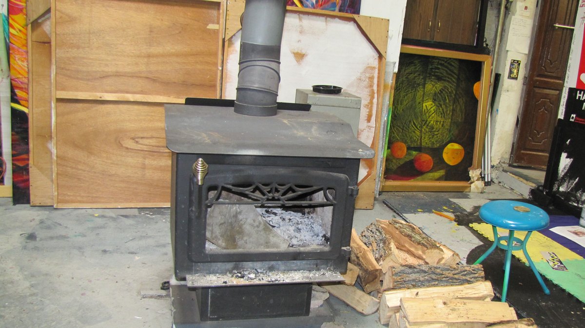 Woodstove industry seeks consistent regulations, inhome tests