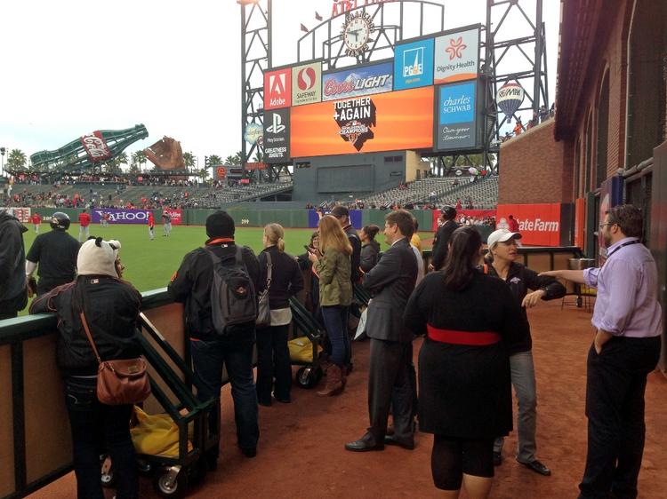 Giants pitch to heavy hitters at AT&T Park’s new private club - San ...