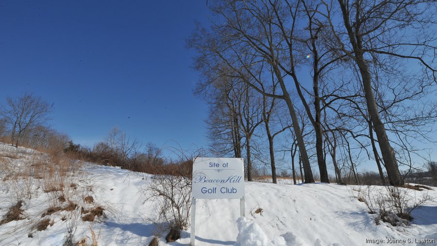 Beacon Hill homeowners back the return of golf to Leesburg, again