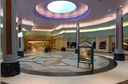 Shopping Mall in Cincinnati, OH