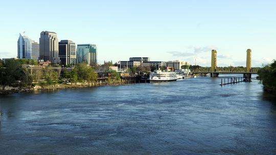 downtown sacramento skyline dusk tower bridge