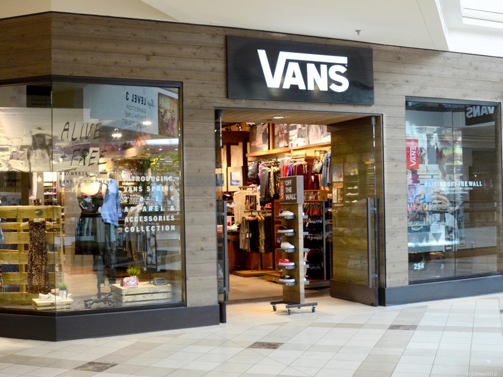 vans outlet pleasant prairie wi