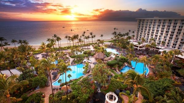 Maui Ritz-Carlton, Makena Resort owner eyeing more Hawaii hotel buys ...