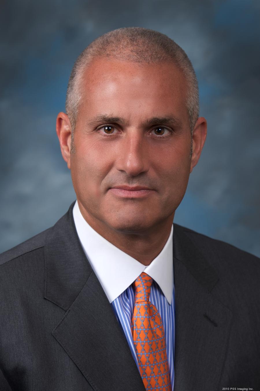 stephen-gordon-opus-bank*900xx2000-3000-200-0.jpg