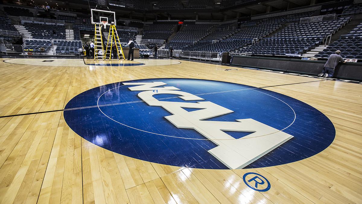 Duke, UNC, NCSU and NCCU basketball players bag some swag at NCAA ...