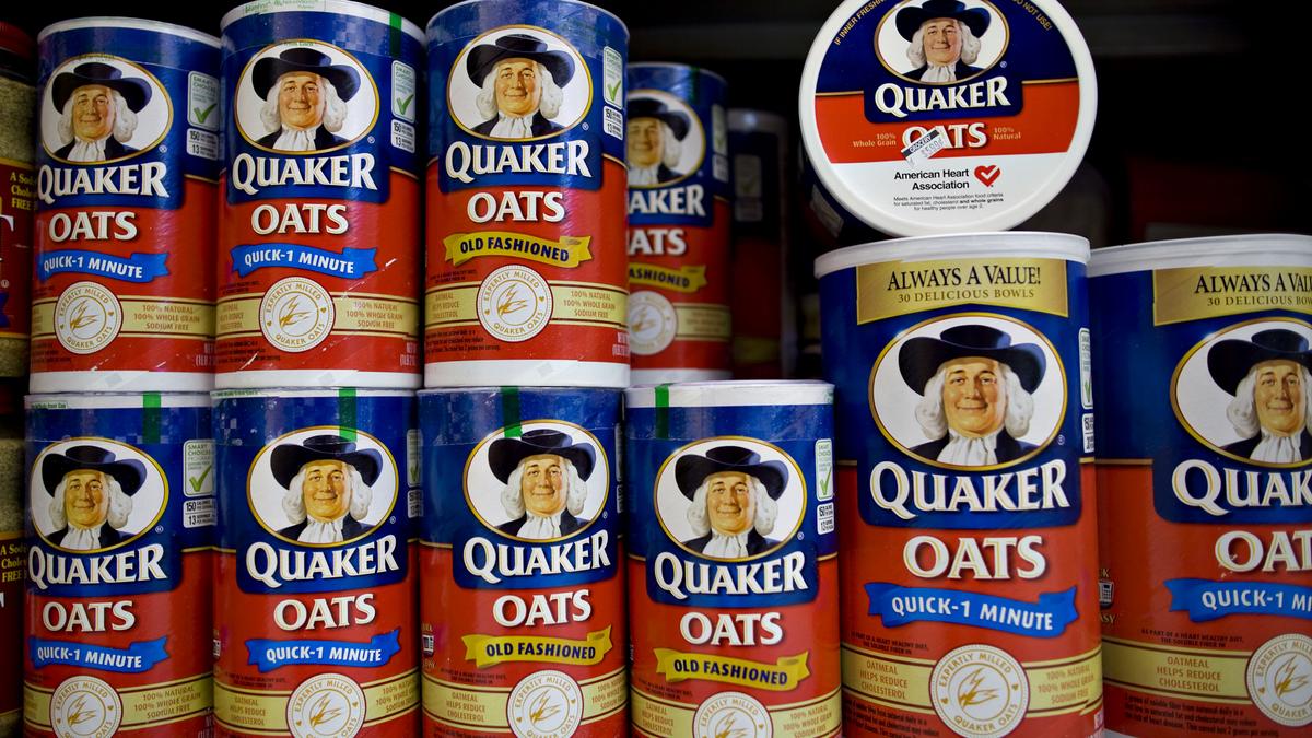 Quaker Oats, General Mills on divergent oatmeal paths (Video) - Chicago ...