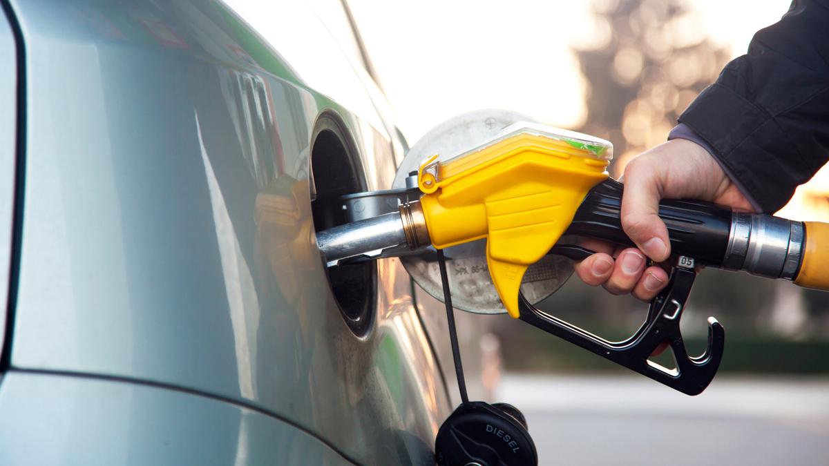Gas stations blame California regulations for high prices Sacramento