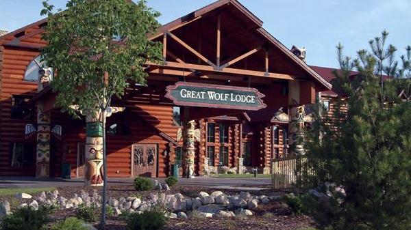 Great Wolf Resorts buying Water Park of America, Radisson Hotel Bloomington - Milwaukee ...