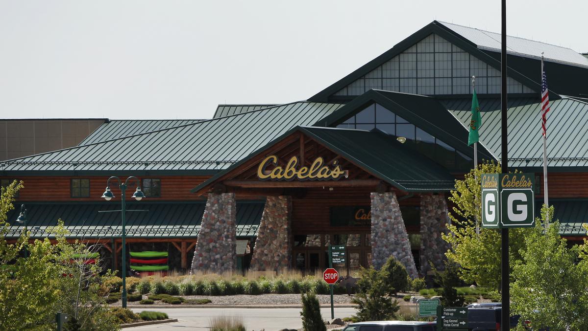 Cabela's cuts jobs, closes call center - Milwaukee Business Journal