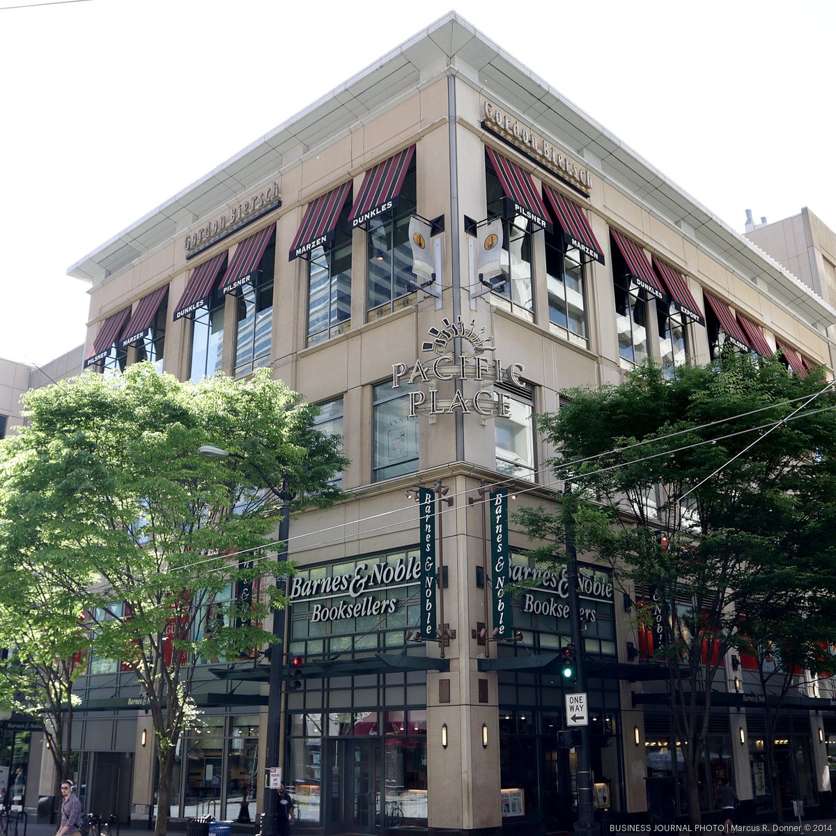Plans to convert Madison St. warehouse to boutique hotel surprise