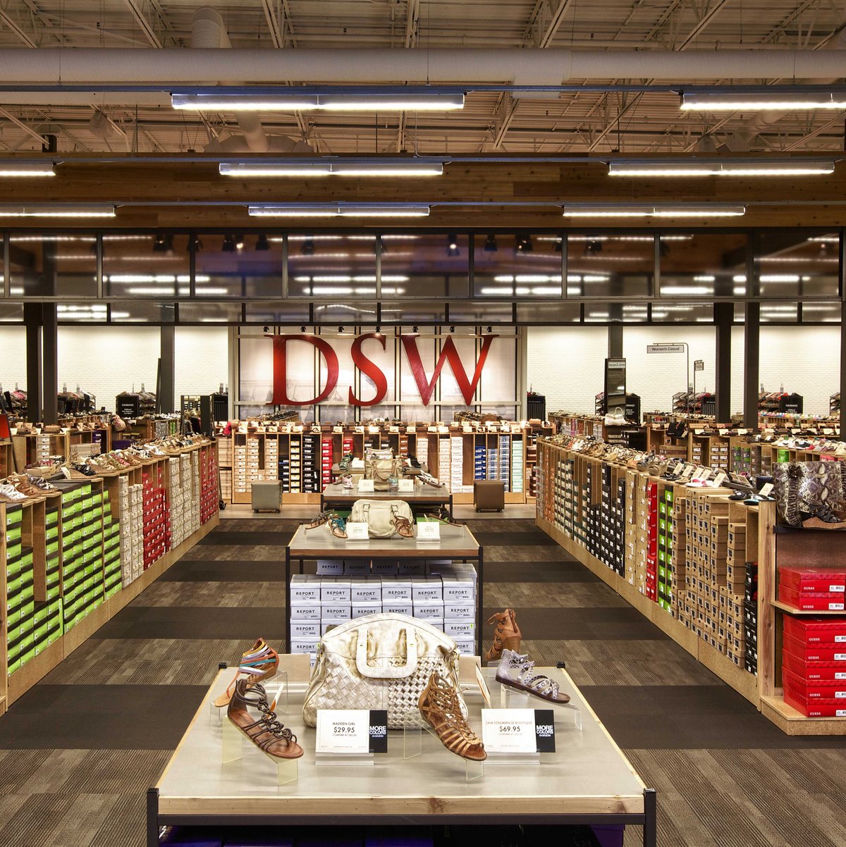 Phone number for store dsw shoe store