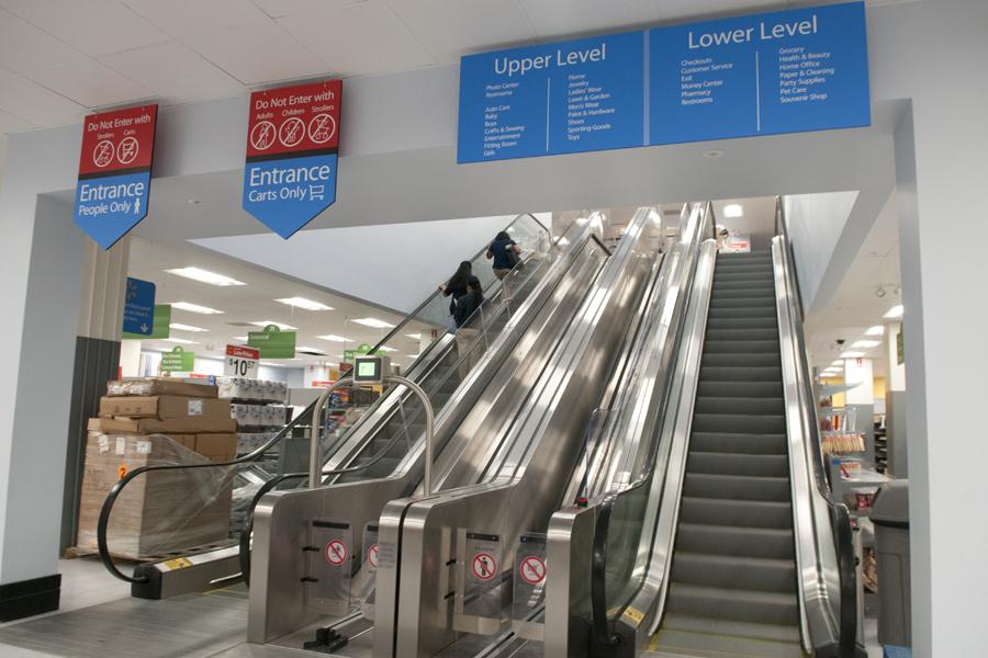 Walmart Supercenter Escalators Transport Customers Parking Stock