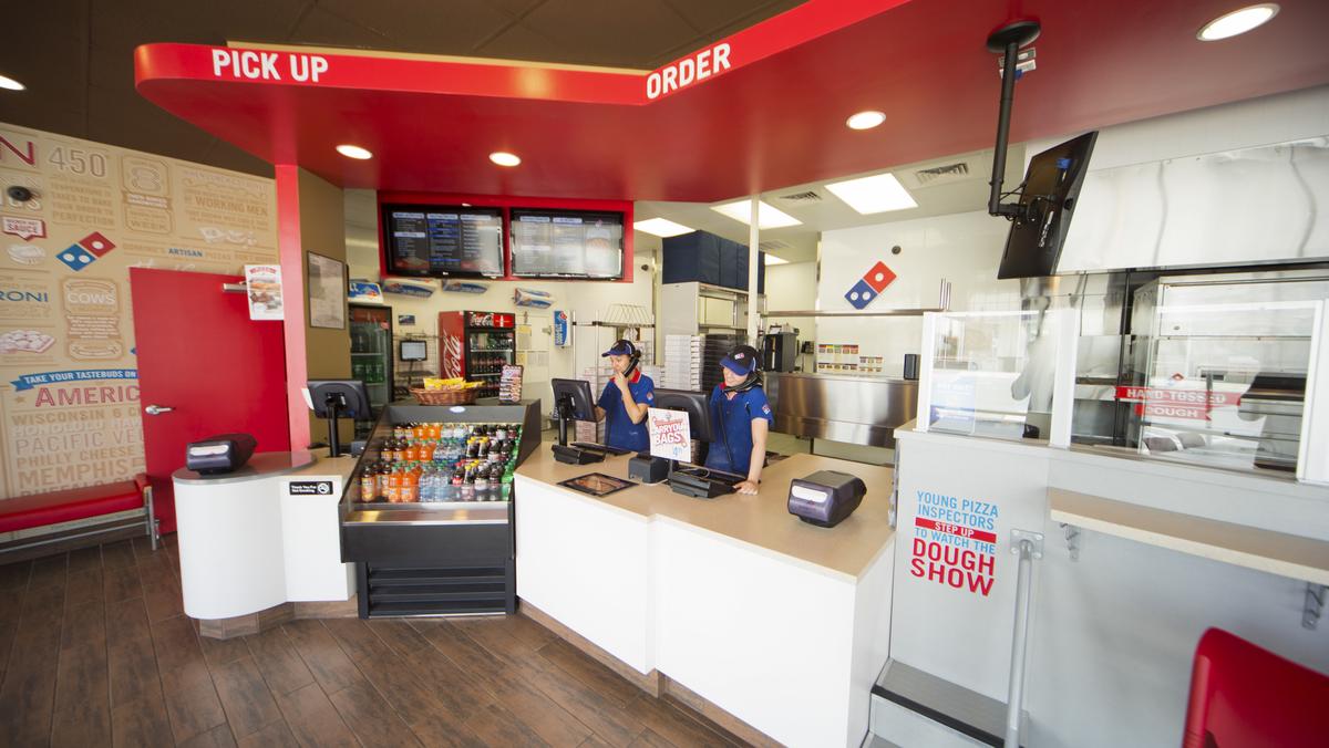 locate dominos locate dominos