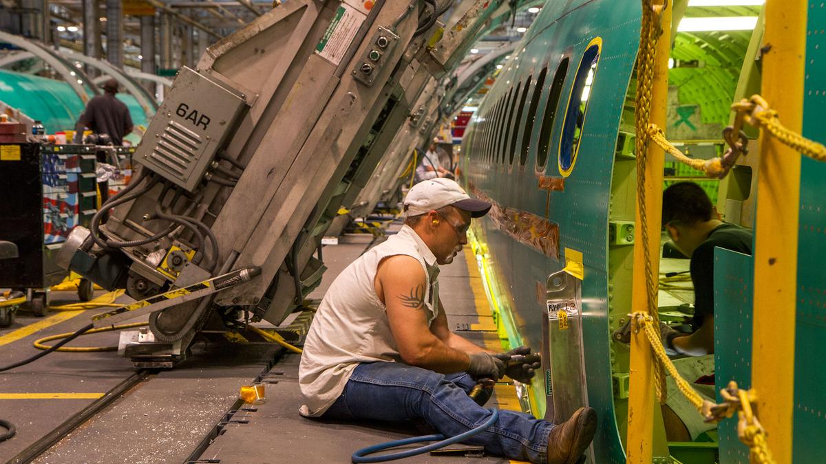 Spirit AeroSystems Inc. Seeks Early Contract Talks With Machinists ...