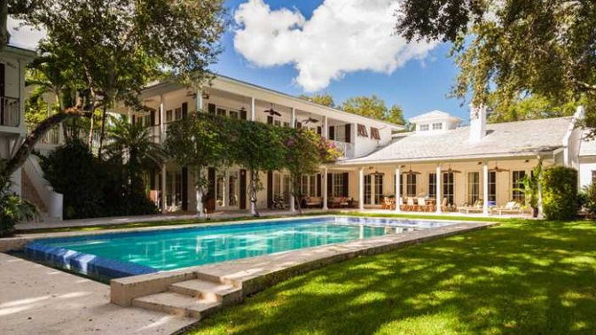 Green Bay Packers defensive end Julius Peppers buys Coral Gables home ...