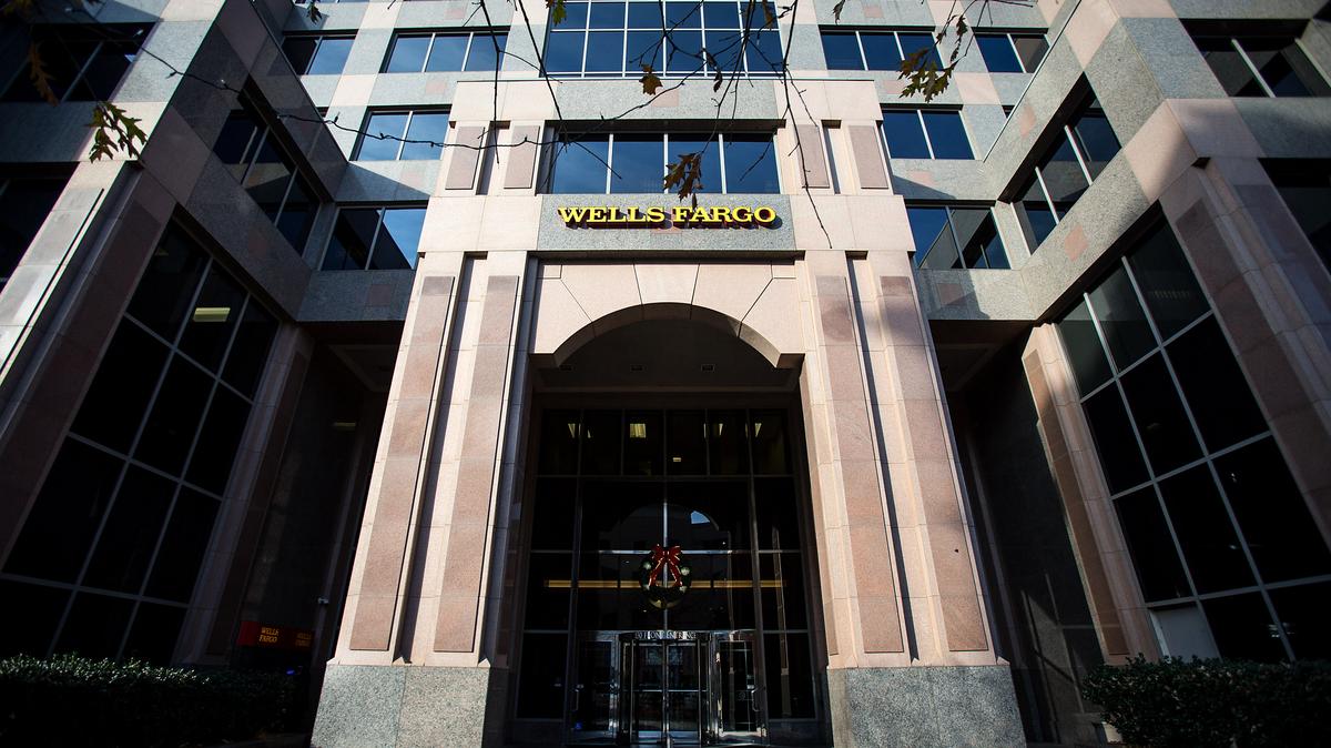 Wells Fargo sells off 10 billion private student loan business to