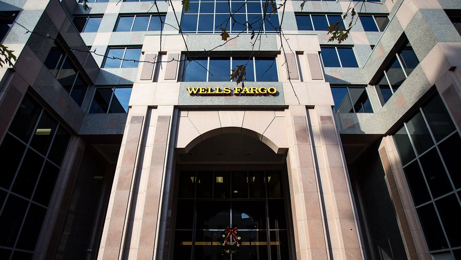 Wells Fargo to buy Neiman Marcus space in NYC for $550M (what about the  layoffs) : r/WellsFargoUnited