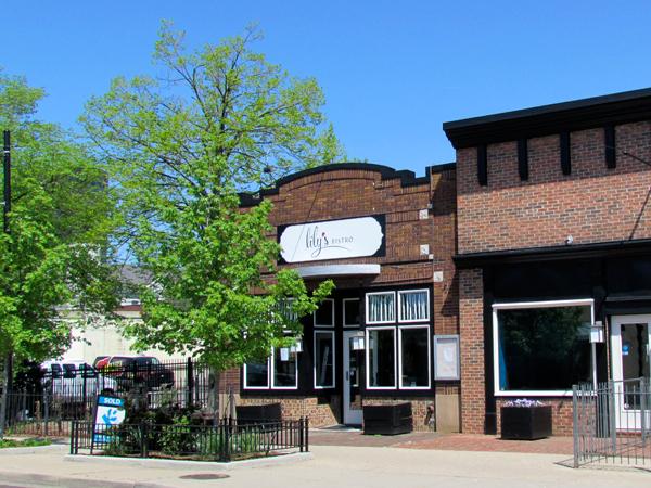 Restaurant, Lily's Dayton