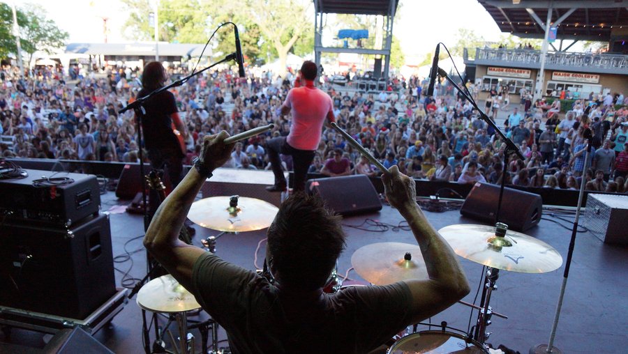 Noah Kahan, Yung Gravy, Sean Paul and Styx among Summerfest 2023 headliners Milwaukee Business