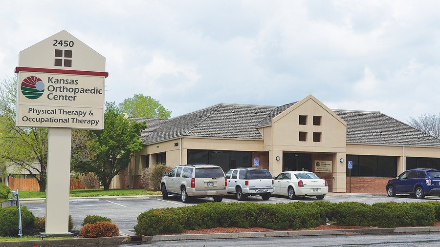 Dr. Alan Moskowitz will start seeing patients at Kansas Orthopaedic ...