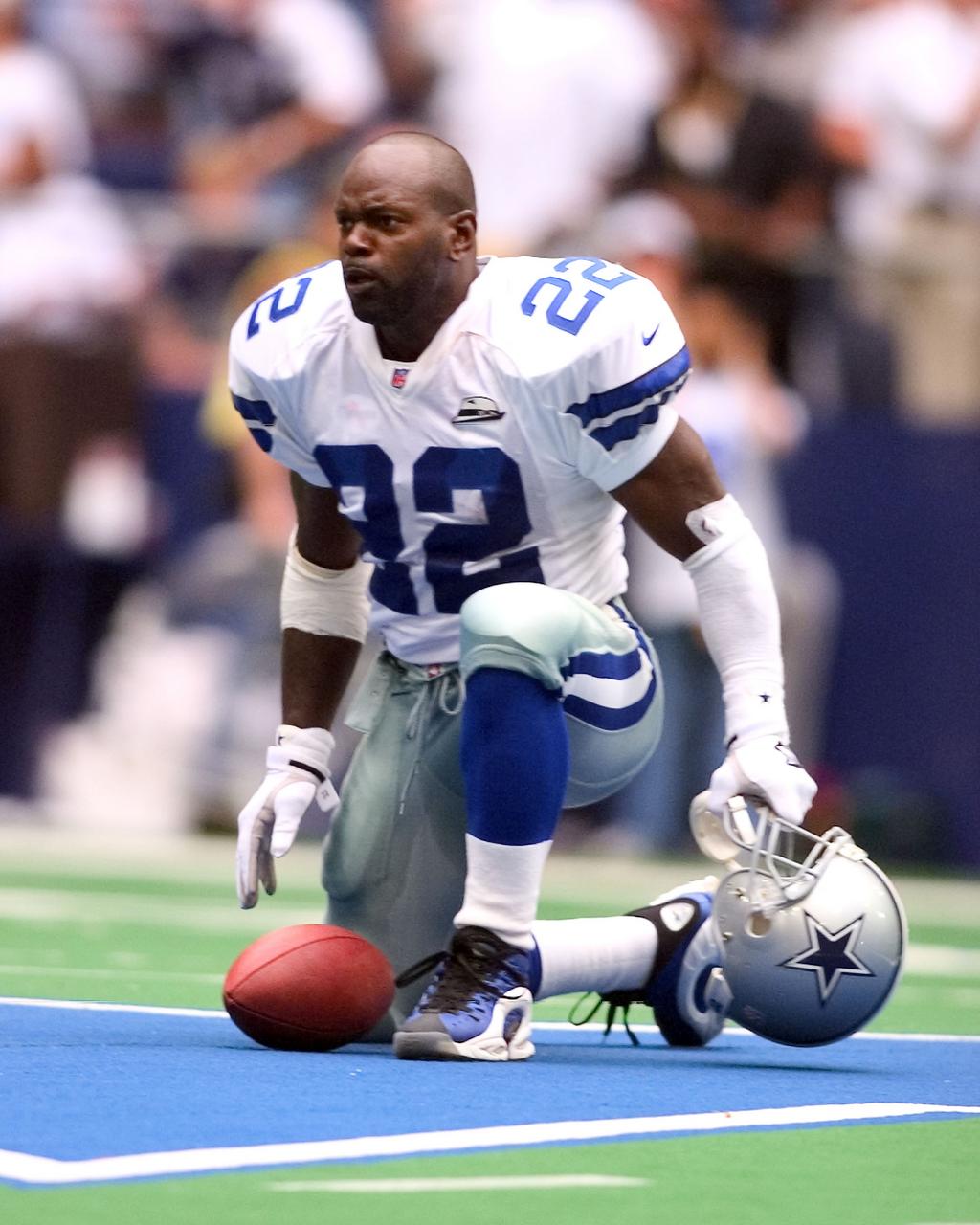 Football Hall of Famer Emmitt Smith to launch Emmitt's Las Vegas