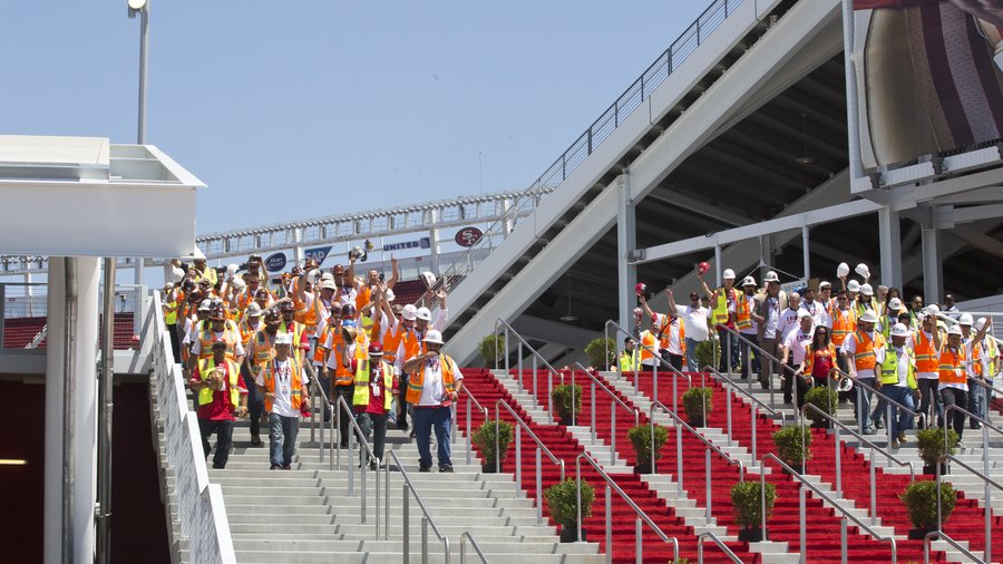 San Francisco 49ers Faithful getting faithful again for Saturday's playoff  game - Silicon Valley Business Journal