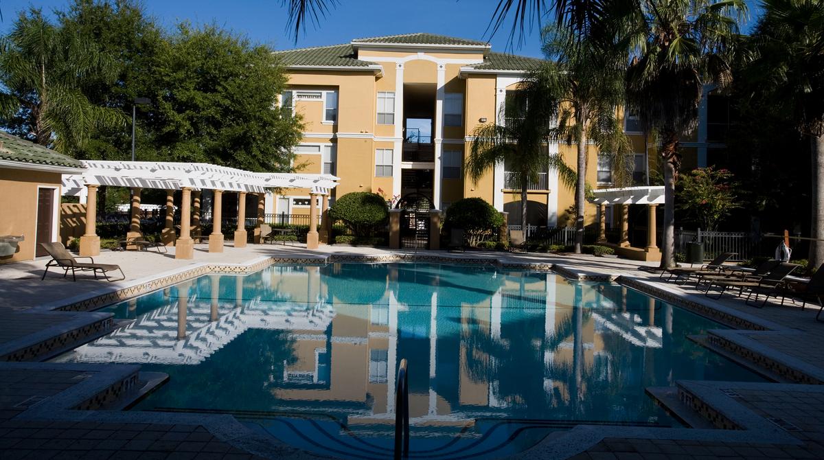 Sabal Palm At Metrowest Apartments