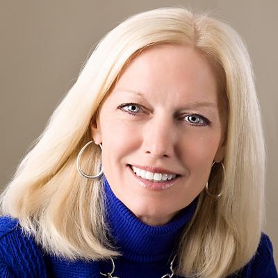 Joy Lindsay named 2023 Entrepreneur of the Year by University of