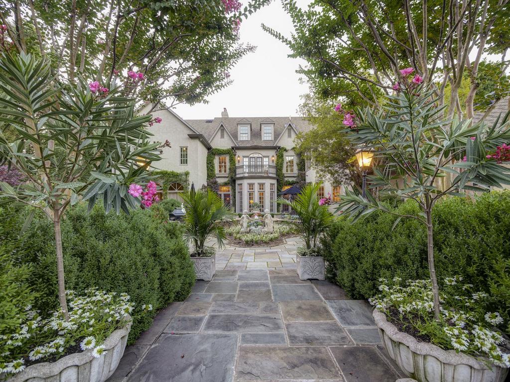 Signature EuropeanStyle Home Starmount Forest Greensboro Triad