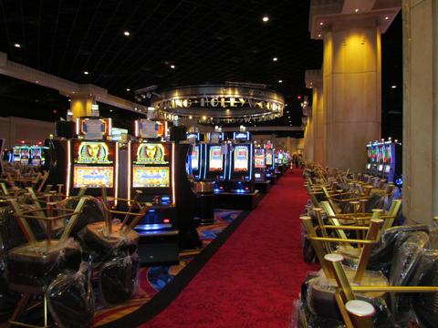 hollywood casino in dayton