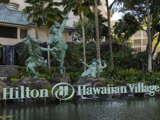 Hilton Hawaiian Village Waikiki Beach Resort - World's Ultimate Travels